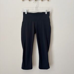 Lululemon Train Times Crop Leggings Sz 6 (17") Black